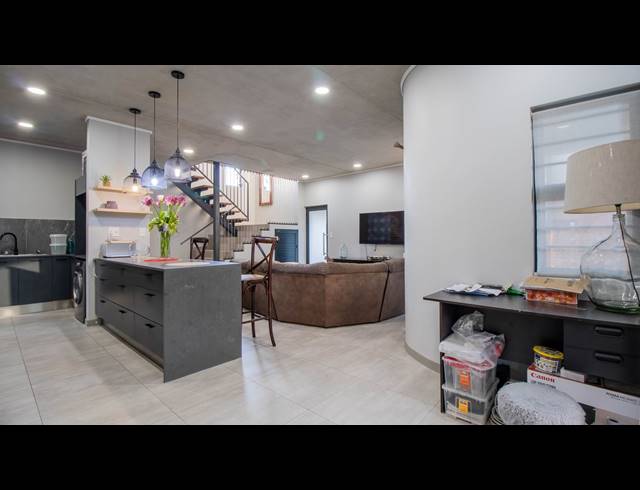 3 BEDROOM TOWNHOUSE FOR SALE IN KYA SANDS